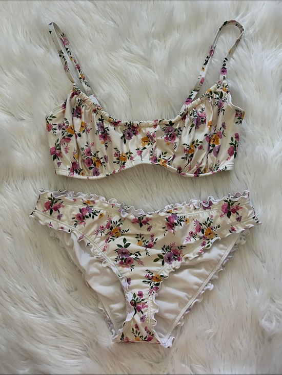 Shade & Shore Other - Shade & Shore Cream Bikini with Pink & Yellow Floral Print